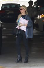 HOLLY MADISON at Ups Store in Los Angeles 01/30/2020