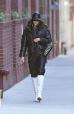IRINA SHAYK Heading to Her Home in New York 01/29/2020