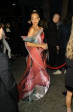 JASMINE SANDERS at Hollywood Palladium in Los Angeles 01/04/2020