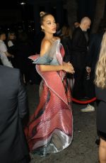 JASMINE SANDERS at Hollywood Palladium in Los Angeles 01/04/2020