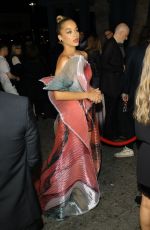 JASMINE SANDERS at Hollywood Palladium in Los Angeles 01/04/2020