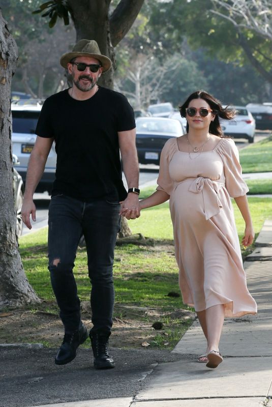 JENNA DEWAN and Steve Kazee Out in Studio City 01/26/2020