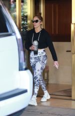 JENNFIER LOPEZ Leaves a Gym in Los Angeles 01/04/2020