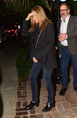 JENNIFER ANISTON at San Vicente Bungalow in West Hollywood 01/10/2020