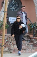 JENNIFER GARNER and Ben Affleck Out in Santa Monica 01/11/2020