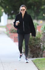JENNIFER GARNER Out for Morning Coffee in Brentwood 01/07/2020