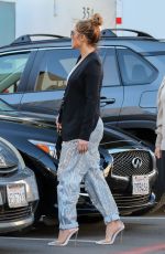 JENNIFER LOPEZ Out Shopping in Beverly Hills 12/31/2019