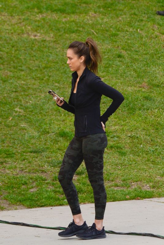 JESSICA ALBA on the Set of L.A