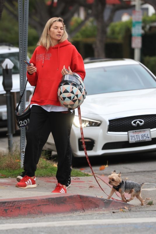 JESSICA HART Out with Her Dog in West Hollywood 01/08/2020