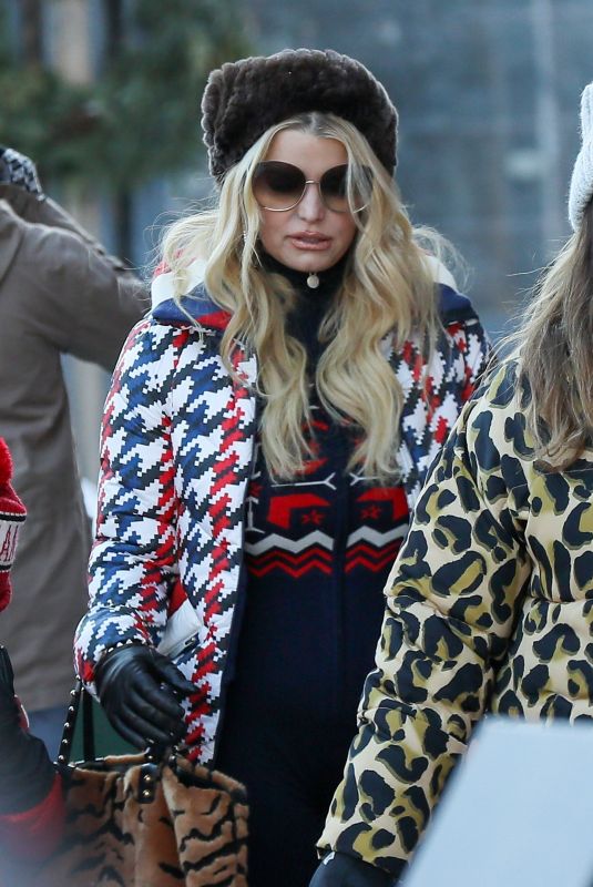 JESSICA SIMPSON Out Shopping in Aspen 12/31/2019