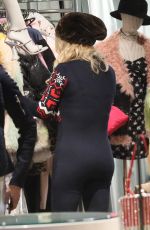 JESSICA SIMPSON Out Shopping in Aspen 12/31/2019