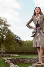 JULIA BANAS in Harper