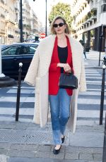 KARLIE KLOSS Leaves Ritz Hotel in Paris 01/22/2020