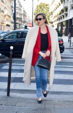 KARLIE KLOSS Leaves Ritz Hotel in Paris 01/22/2020