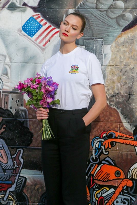KARLIE KLOSS Outside a Studio in Los Angeles 01/29/2020