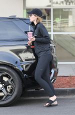 KATHERINE SCHWARZENEGGER After Pilates Class in Brentwood 01/02/2020