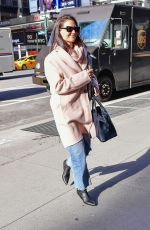 KATIE HOLMES Heading to a Casting Call in New York 01/21/2020