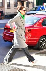 KATIE HOLMES Shopping for Painting Supplies in New York 01/29/2020