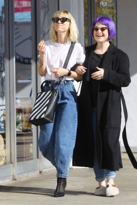 KELLY OSBOURNE and LISA STELLY Heading to a Nail Salon 12/31/2019