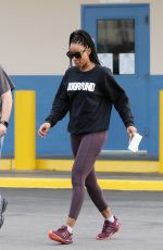 KELLY ROWLAND Arrives at DMV Office in Los Angeles 01/30/2020