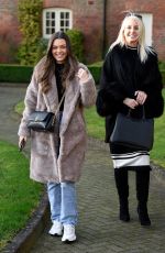 KENDALL RAE KNIGHT Out in Cheshire 01/16/2020