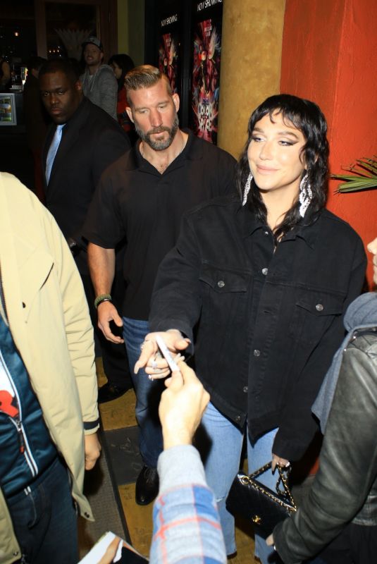 KESHA Leaves Vista Theatre in Los Angeles 01/14/2020