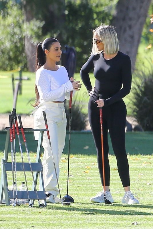 KHLOE and KIM KARDASHIAN Golfing in Los Angeles 01/08/2020