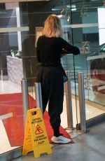 KHLOE KARDASHIAN at a Doctor