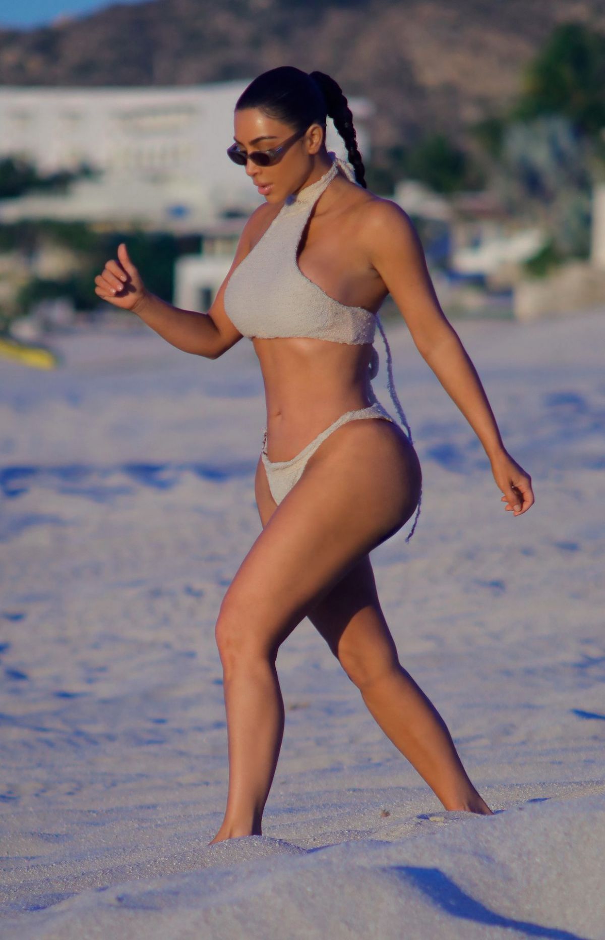 Kim Kardashian In Bikini At A Beach In Mexico 01 14 2020