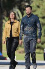 LEIGHTON MEESTER on the Set Single Parents in Los Angeles 01/28/2020