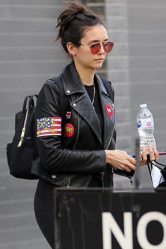 NINA DOBREV Shopping at XIV Karats in Beverly Hills 01/30/2020