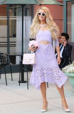 PARIS HILTON at Anastasia Salon in Beverly Hills 01/22/2020