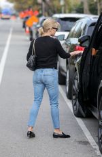 REESE WITHERSPOON Out for Lunch at Le Pain Quotiden in Brentwood 01/02/2020