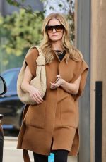ROSIE HUNTINGTON-WHITELEY Arrives at a Salon in Beverly Hills 01/30/2020