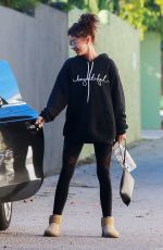 SARAH HYLAND Leaves Her Stylist