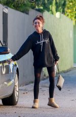 SARAH HYLAND Leaves Her Stylist