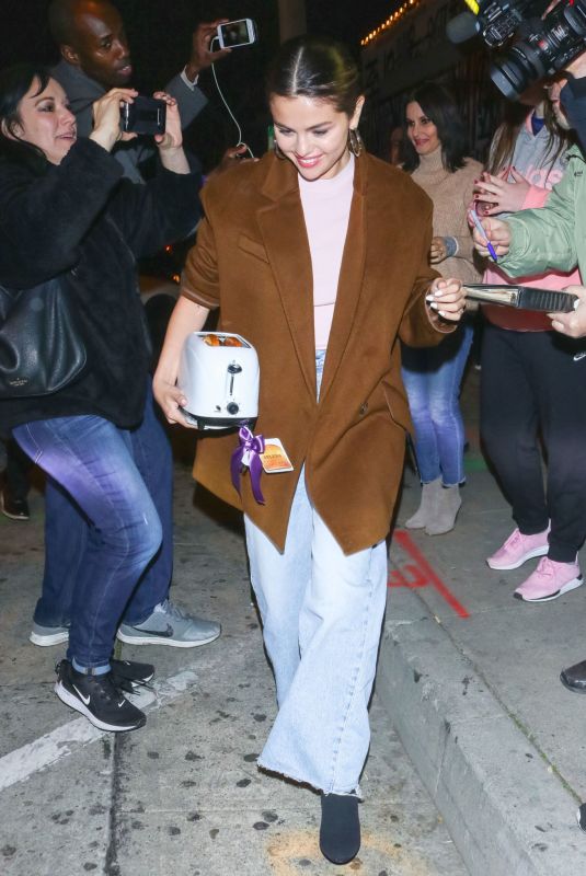 SELENA GOMEZ Out and About in Los Angeles 01/12/2020