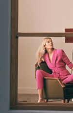 STELLA MAXWELL for Its Spring/Summer 2020 Campaign