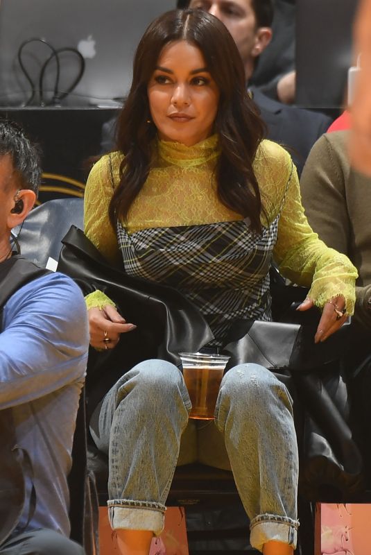 VANESSA HUDGENS at Cleveland Cavaliers vs LA Lakers Game in Los Angeles 01/13/2020