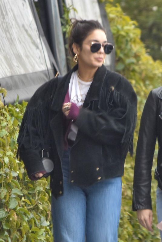 VANESSA HUDGENS Out for Breakfast in Los Feliz 01/16/2020