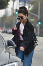 VANESSA HUDGENS Out for Breakfast in Los Feliz 01/16/2020