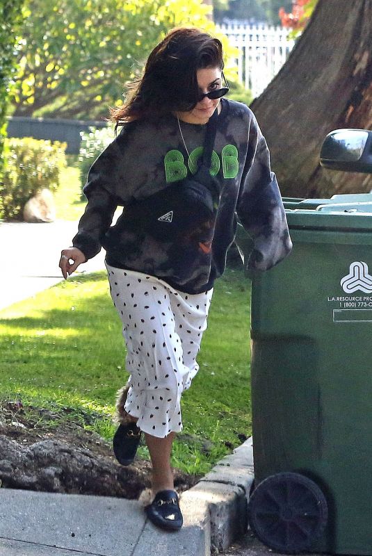 VANESSA HUDGENS Taking Out Trash in Studio City 01/14/2020