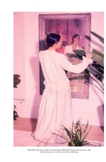 VICTORIA BECKHAM in Harper