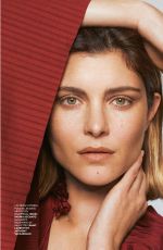 VITTORIA PUCCINI in Grazia Magazine, Italy January 2020