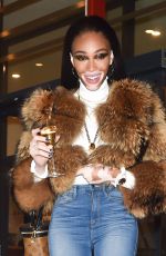 WINNIE HARLOW Leaves Jean Paul Gaultier Fashion Show in Paris 01/22/2020