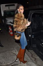 WINNIE HARLOW Leaves Jean Paul Gaultier Fashion Show in Paris 01/22/2020