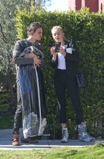 AMBER HEARD Meets with Her Stylist to Prepare for Oscars in Los Angeles 02/07/2020