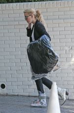 AMBER HEARD Meets with Her Stylist to Prepare for Oscars in Los Angeles 02/07/2020