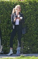AMBER HEARD Meets with Her Stylist to Prepare for Oscars in Los Angeles 02/07/2020