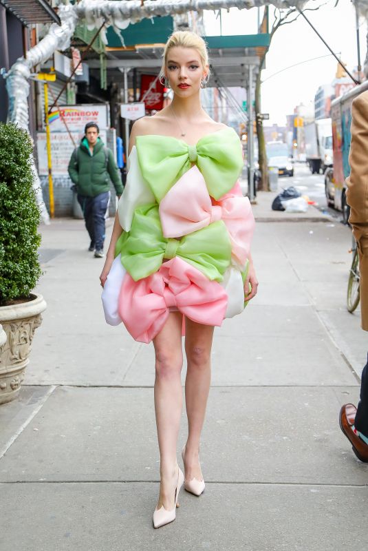 ANYA TAYLOR-JOY Heading to Live with Kelly and Ryan in New York 02/17/2020